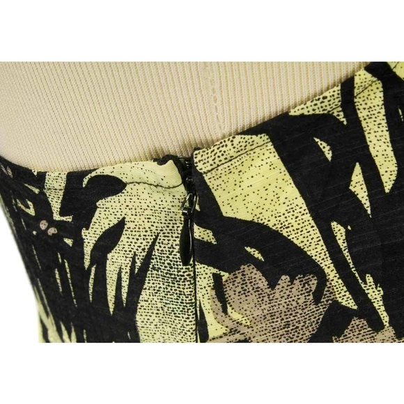 TRACY REESE Black & Green Tropical Floral Draped Empire Waist Dress Size 4 - Picture 4 of 5